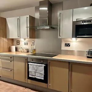Skylineviews 2 Bed 2 Bath Flat Near Canary Wharf, O2 & Excel Apartment London